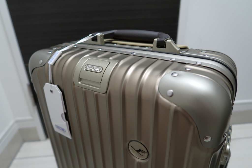 RIMOWA Lufthansa Private Jet Collection Get!! | 羽田空港サーバー